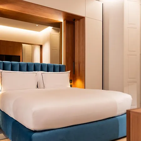 Apartment Luxury Near Colosseum Rome