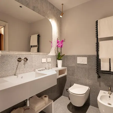 Διαμέρισμα Luxury Near Colosseum *